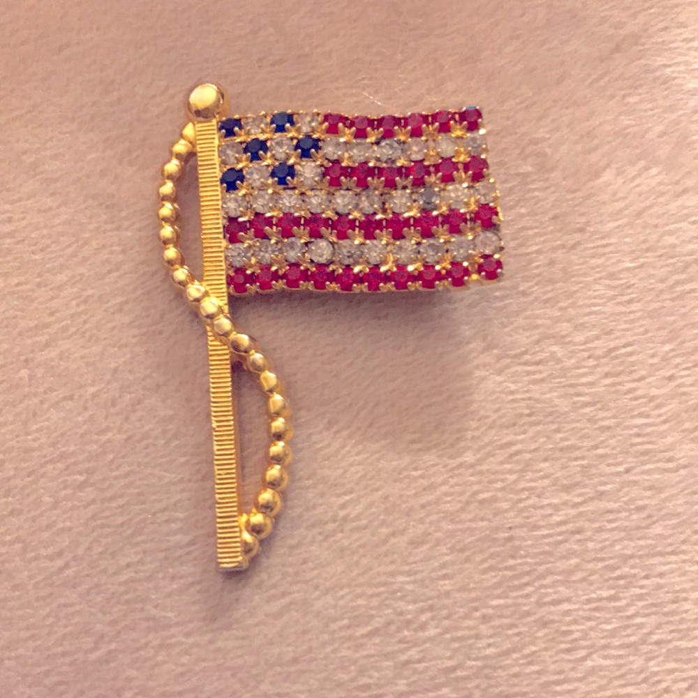 USA Flag Pin